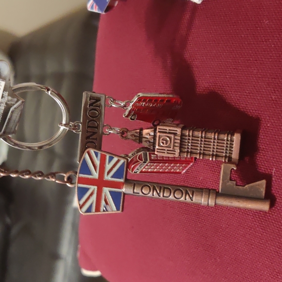 London souvenirs - Picture 3 of 4